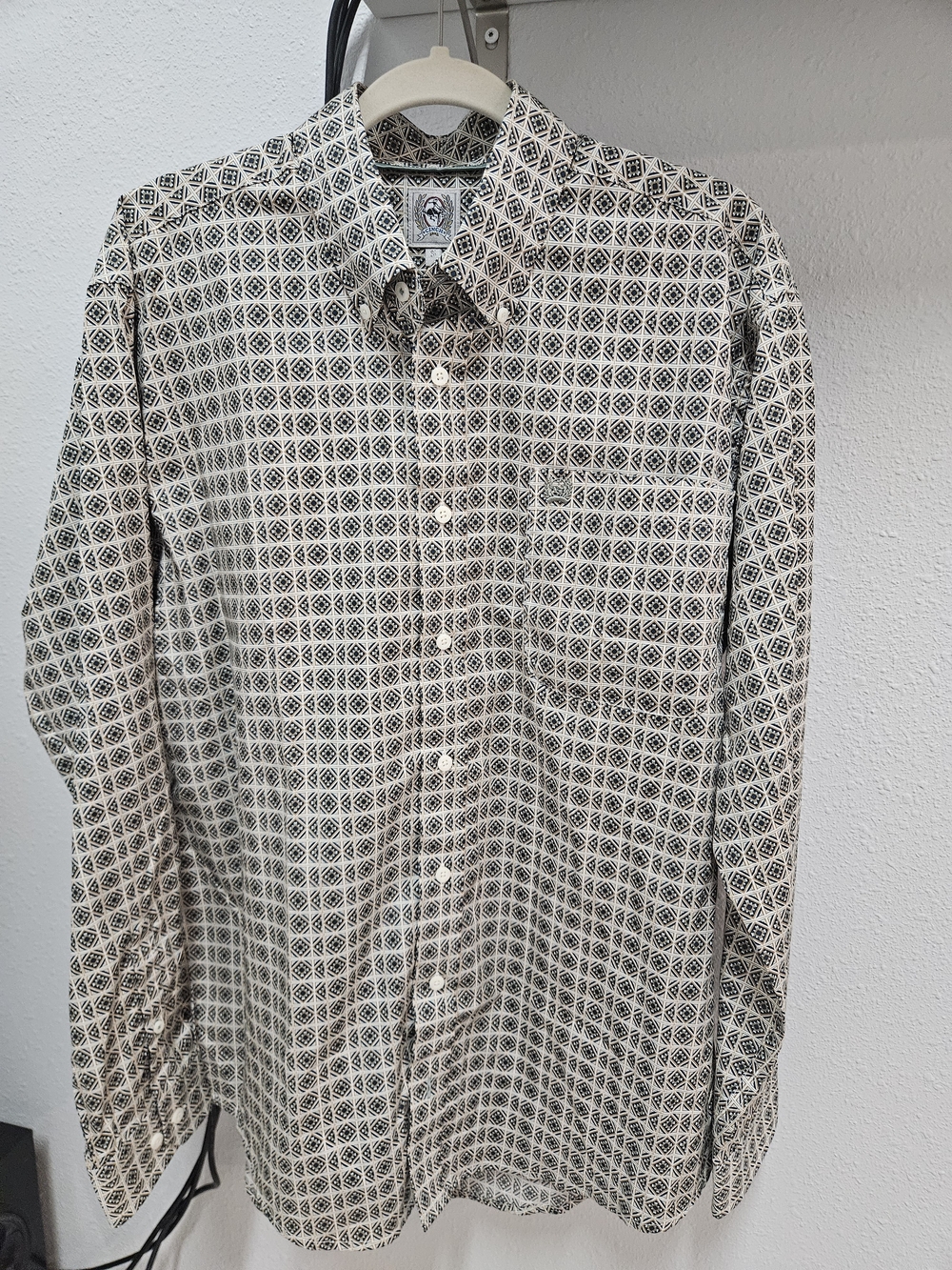 Cinch Long-Sleeve Printed Button-Down Shirt